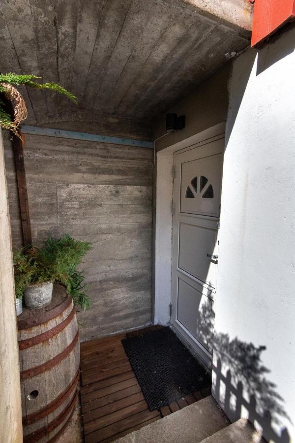 Spacious Two Bedroom Basement Apartment Flåm Exterior foto